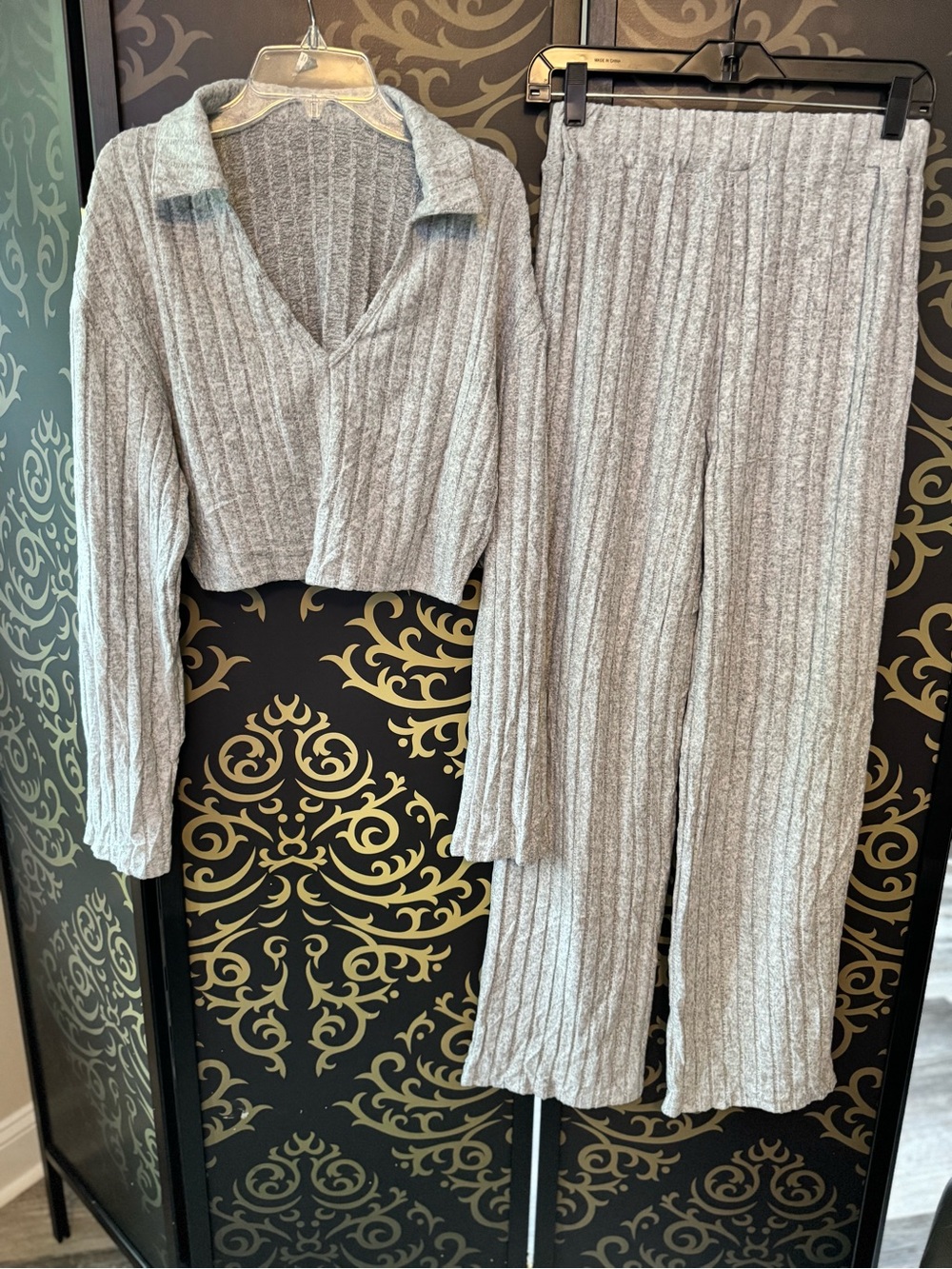 SHEIN Ribbed Wide-Leg Knit Pants with Cropped Collared Top - Light Gray
